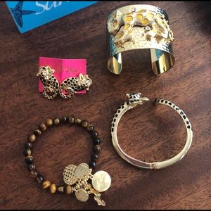 Lilly Pulitzer - this weeks Gift with Purchase!